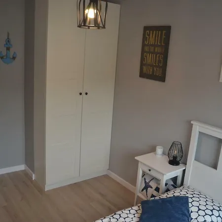 Apartment Apartament Lesny Zakatek Dziwnowek